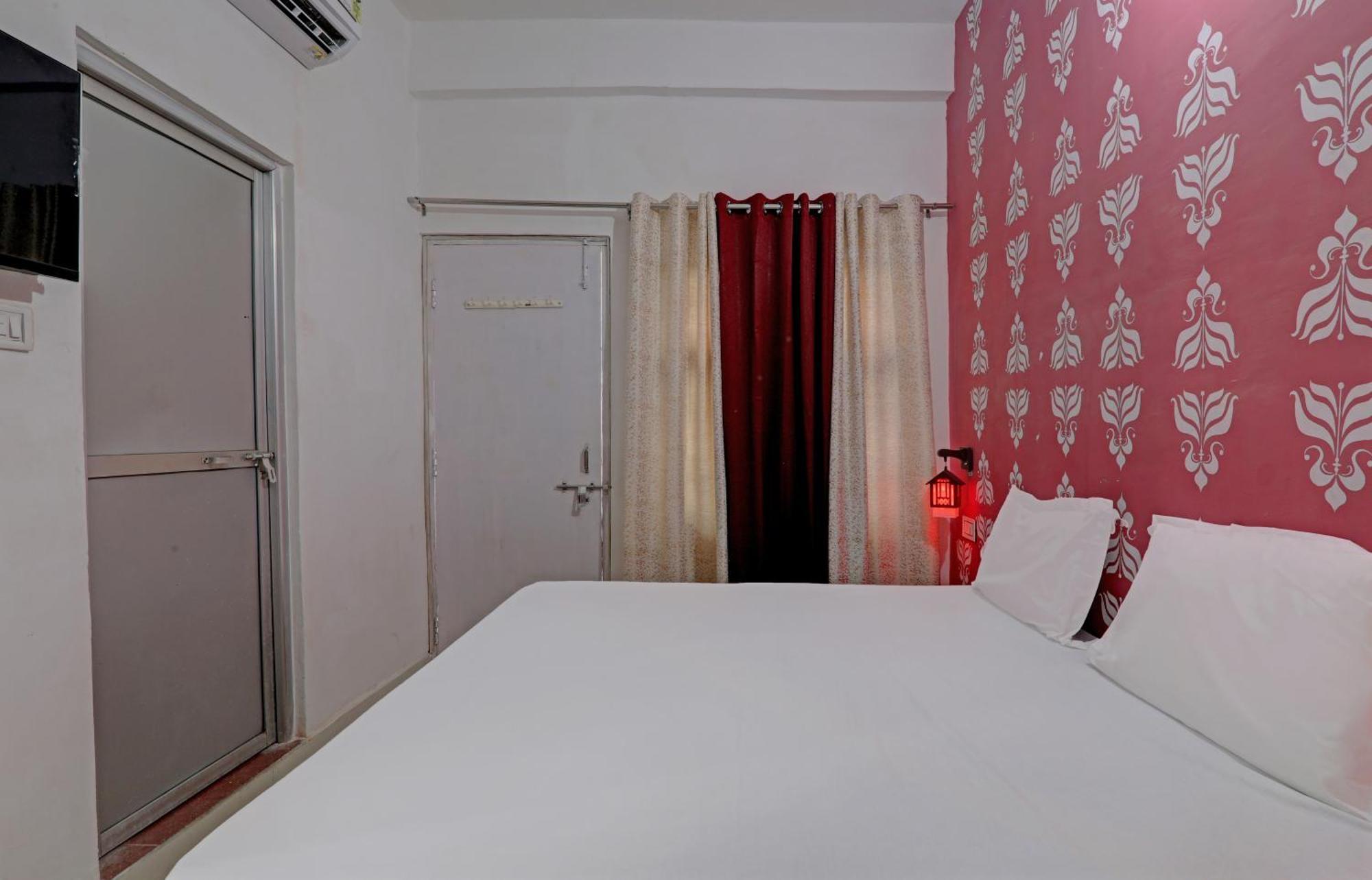 Hotel O Surya Inn Pura Raghunāth Dış mekan fotoğraf